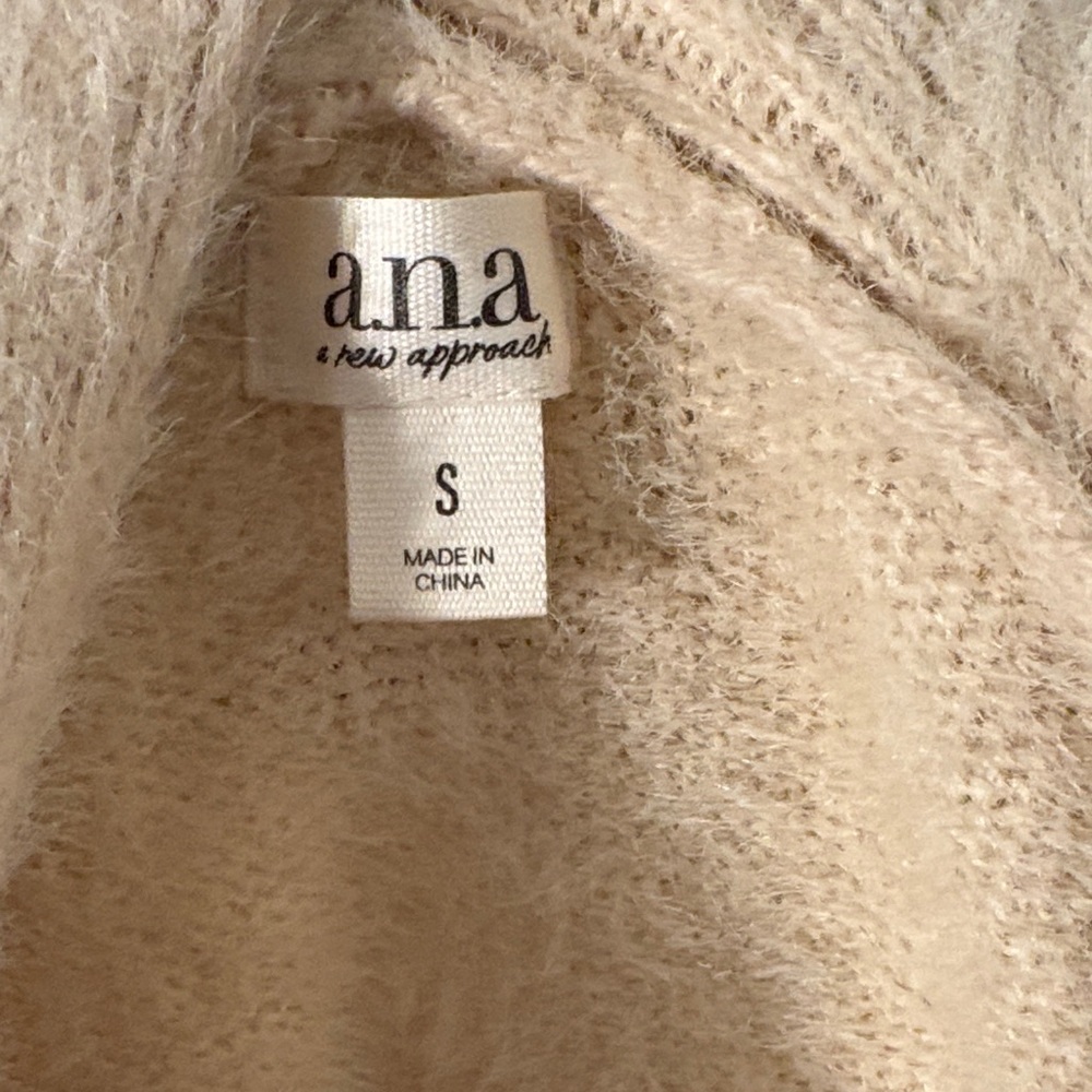 a.n.a sweater Cozy Cream Patterned Women's Sweater - Picture 5 of 10